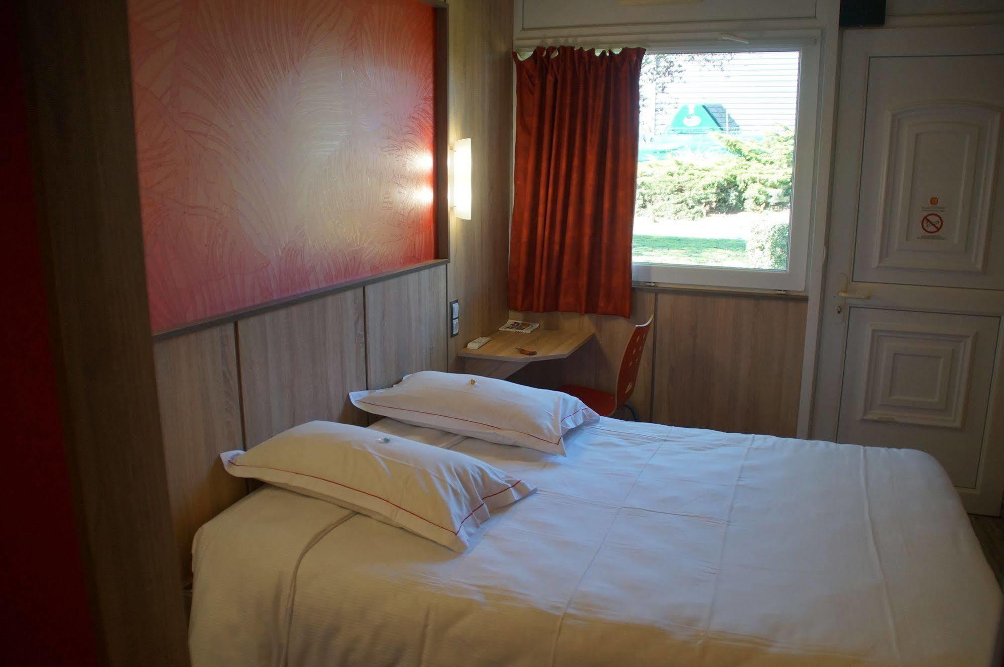 Hotel The Originals Access Aeroport, 2*